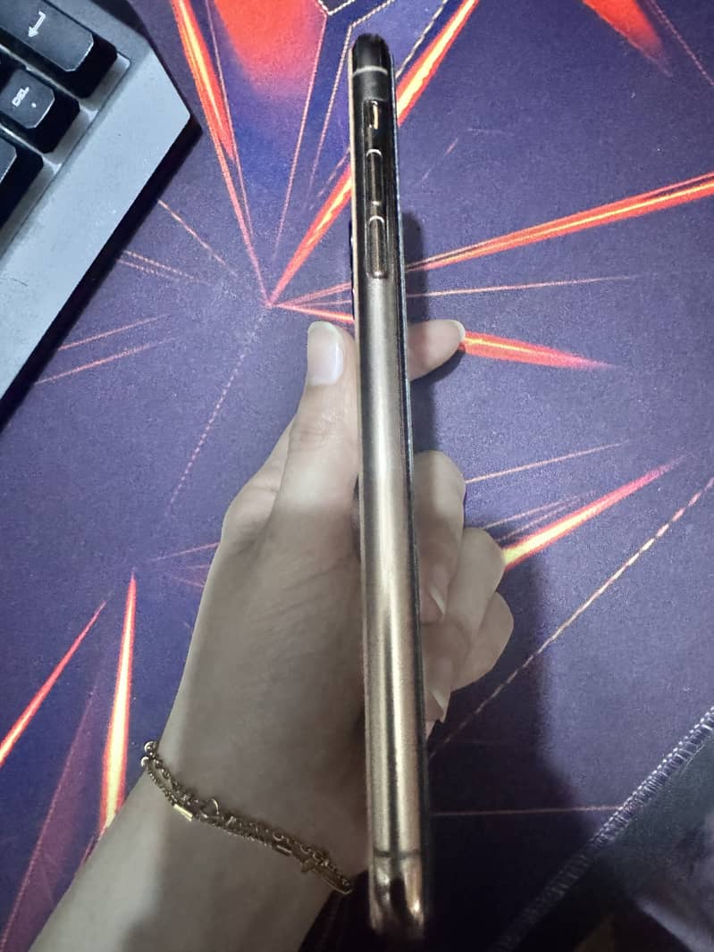 Iphone 11Pro max 1