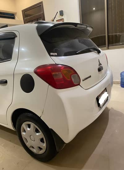 Selling Mitsubishi mirage
