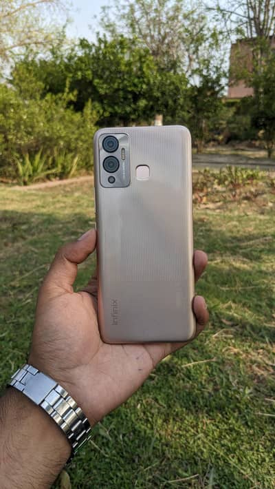 Infinix hot 12 play (4+3/64GB) with box