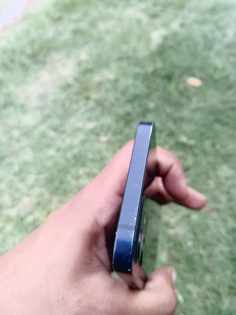 iphone 12 jv 3