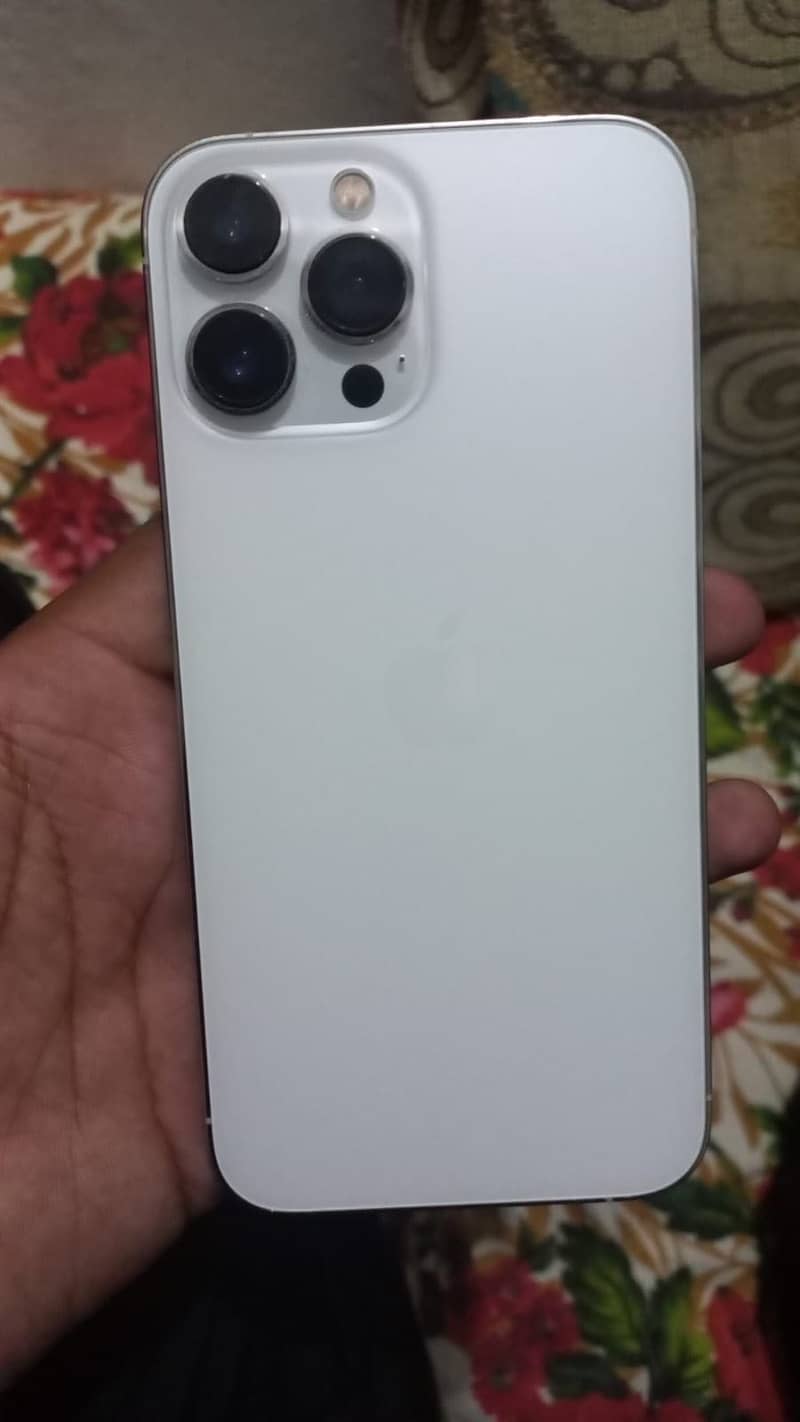 iPhone 13 pro max 2