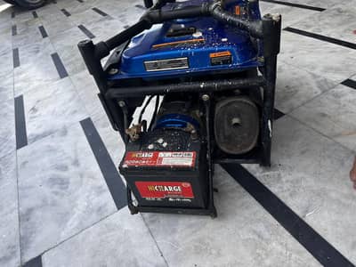 unique generator 2.5KVA