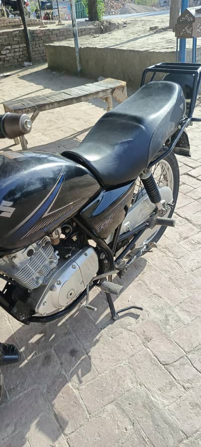 Suzuki 150 salf start