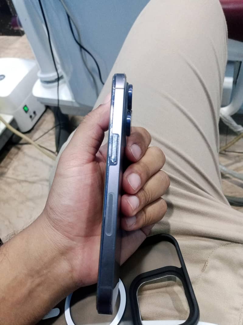 iphone 14 pro 1