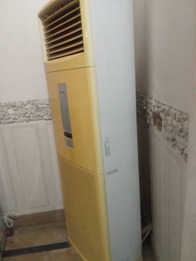 4 ton ac Panasonic