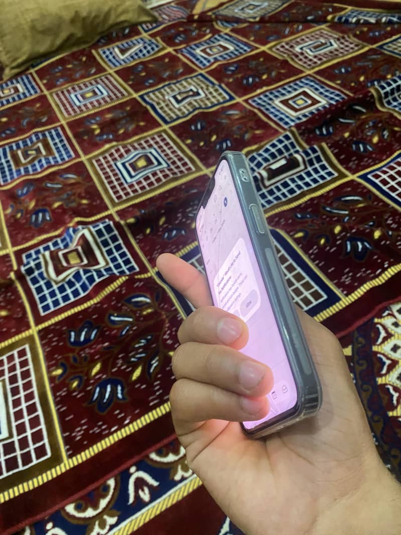 iPhone 3