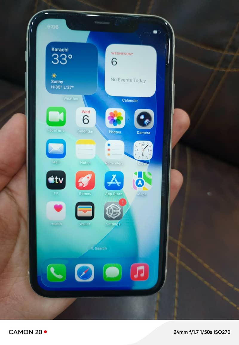 iPhone 11 6