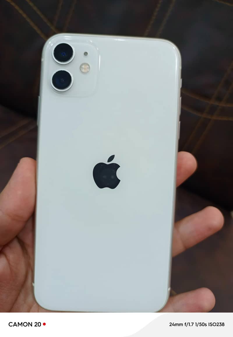 iPhone 11 7