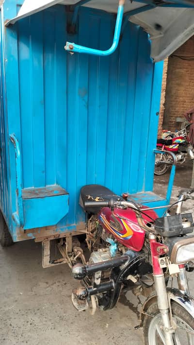 loader rickshaw