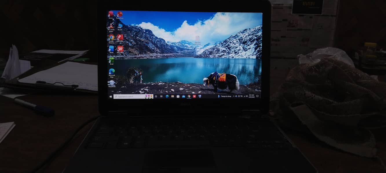 Dell Latitude E7240 6