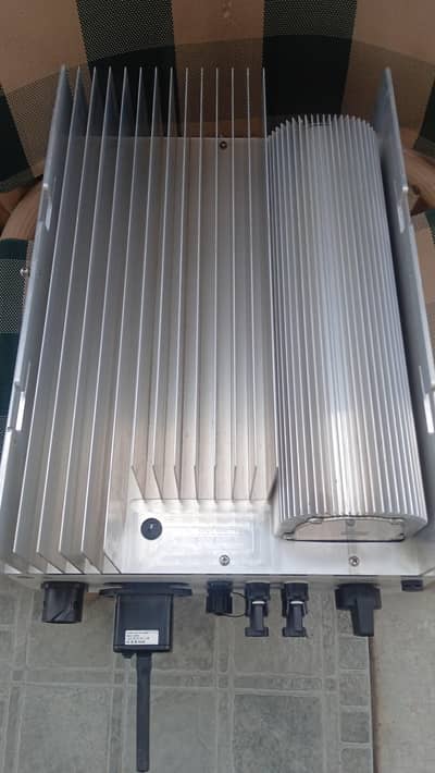 Inverex Nitrox 10kW On-Grid Solar Inverter – Excellent Condition