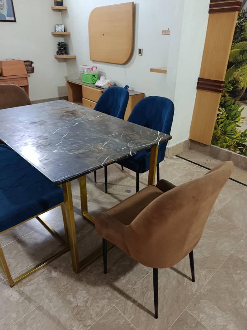 dinning table 1