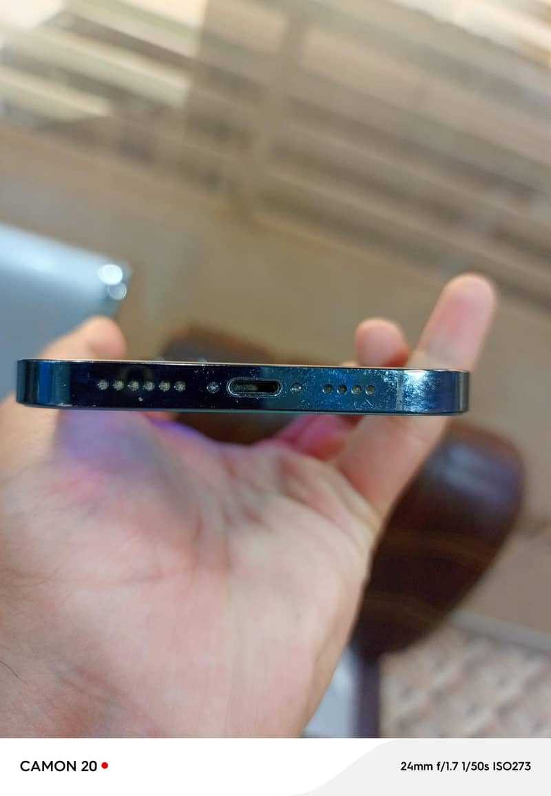 iPhone 12 pro max 5