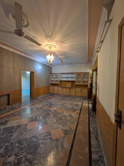 10 Marla Ground portion Available for Rent in pwd society Islamabad.
