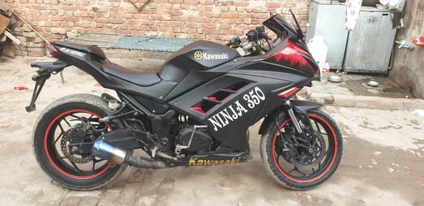 bahut acchi condition hai sports bike hai 03244533164