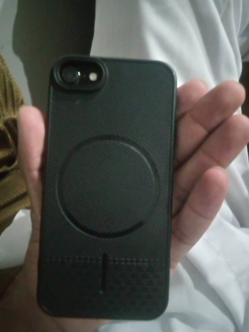 Apple iPhone 7 1