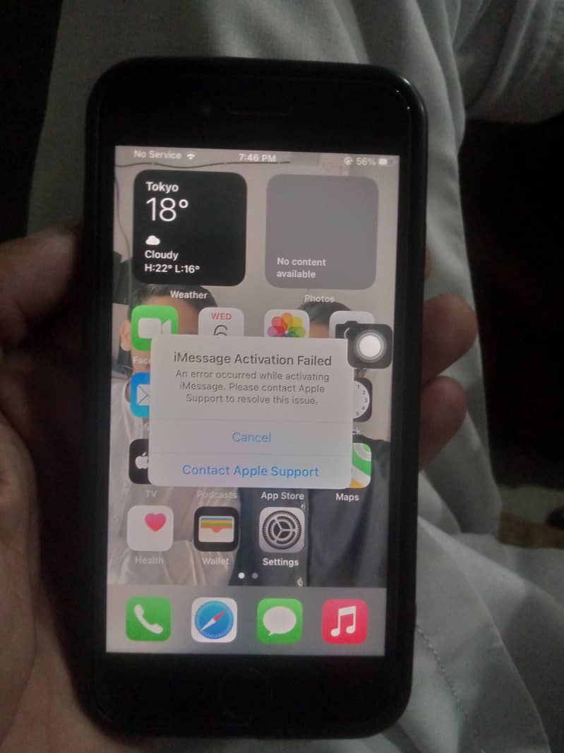 Apple iPhone 7 2