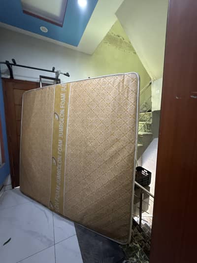 Double bed mattress