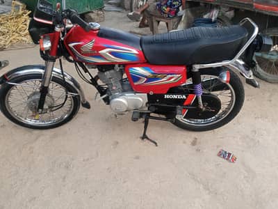 125 for sale good condition