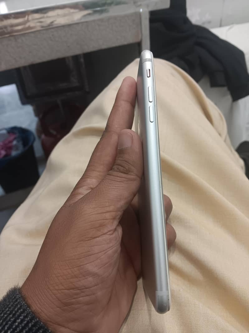iPhone 7 Plus 2