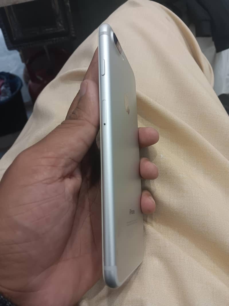 iPhone 7 Plus 3