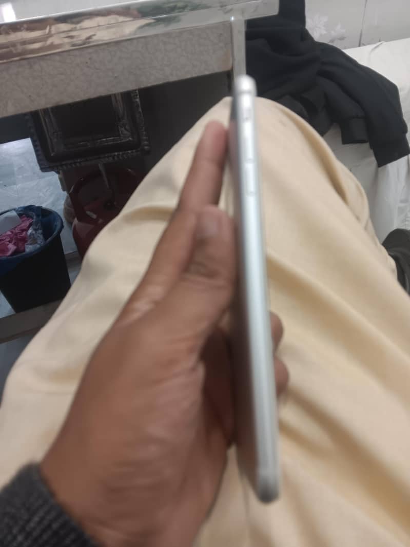 iPhone 7 Plus 4