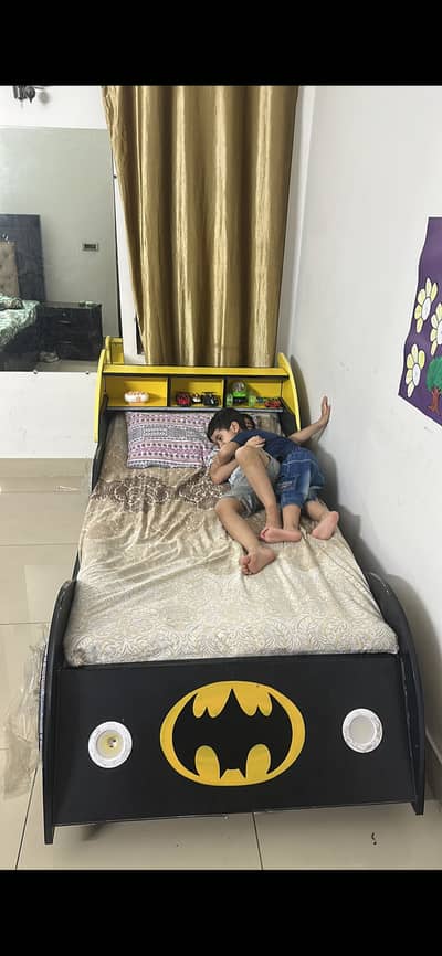 Kids bed batman