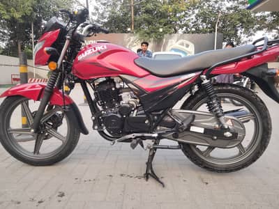 Suzuki GR 150 2025 model,just 6300 milage