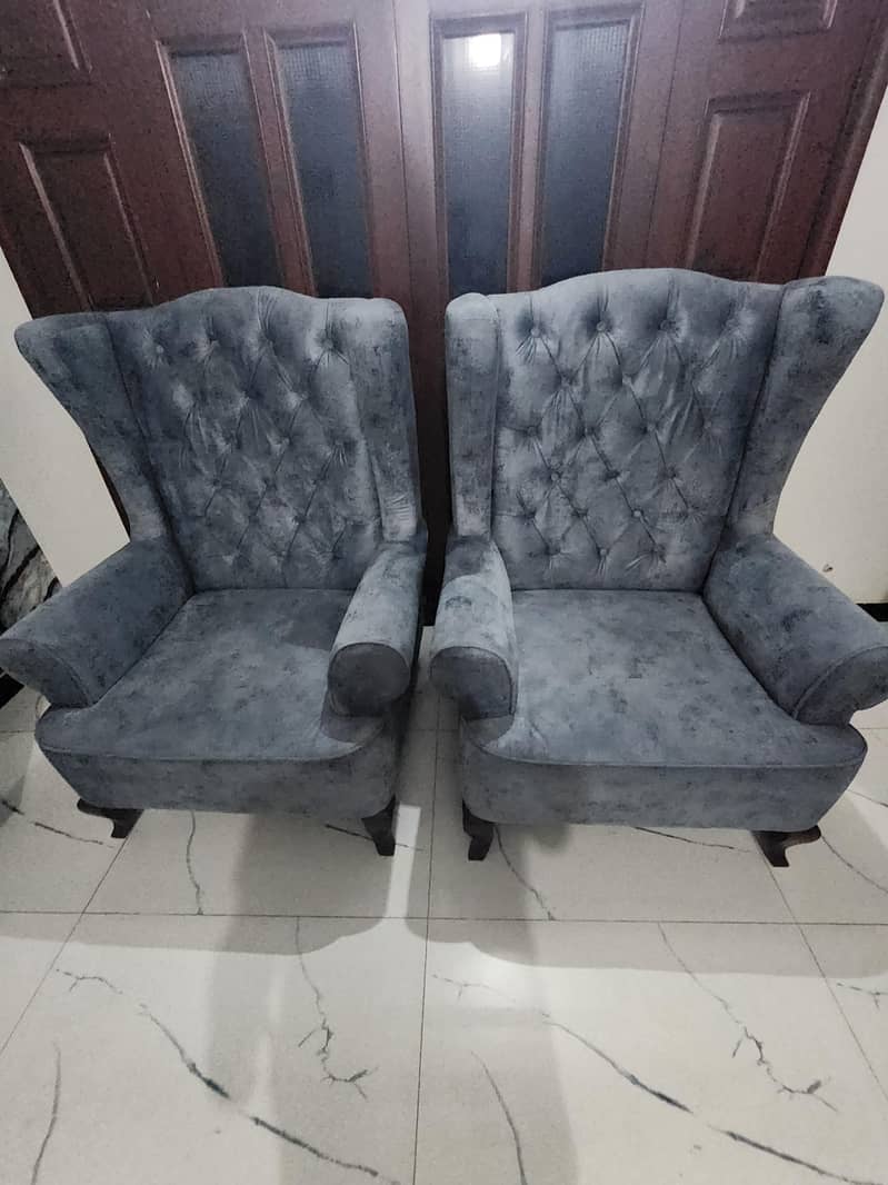 Sofa Chairs with Table 4