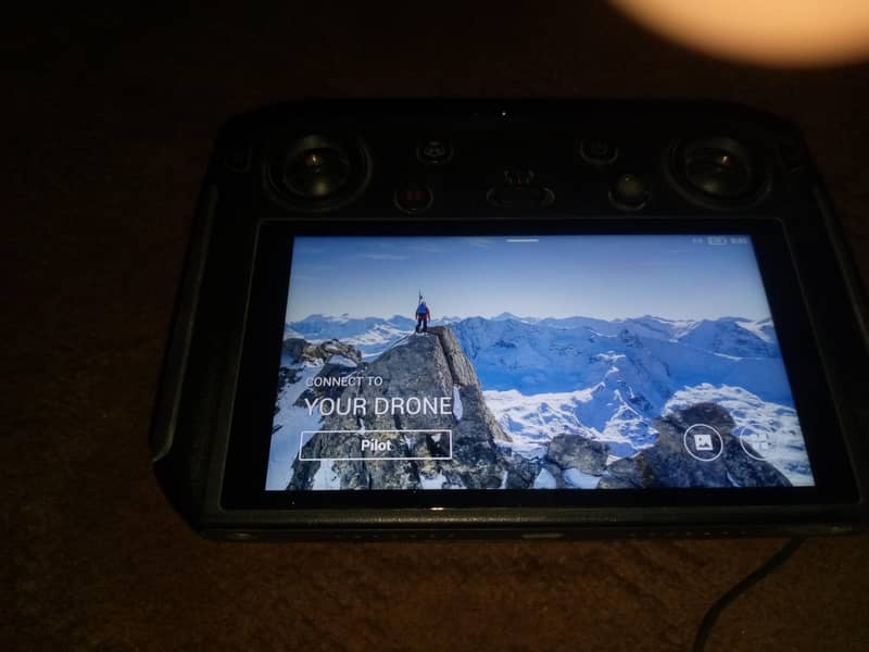 DJI Smart Controller RM500 - Reset - 10/10 Condition 3