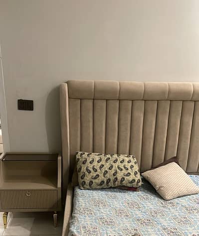 King size bed with side tables