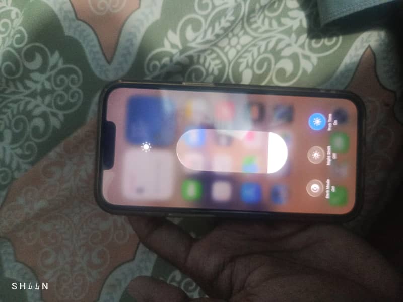 Iphone 14 4