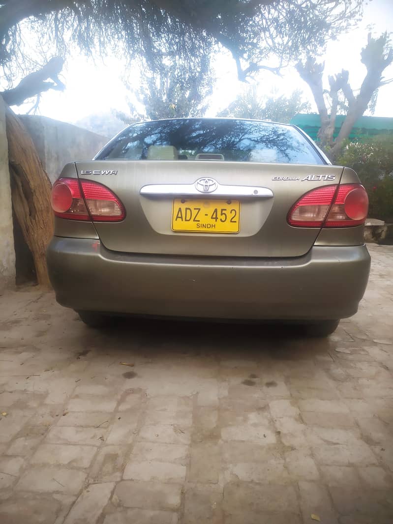 Toyota Corolla S. E Saloon (Automatic) 2