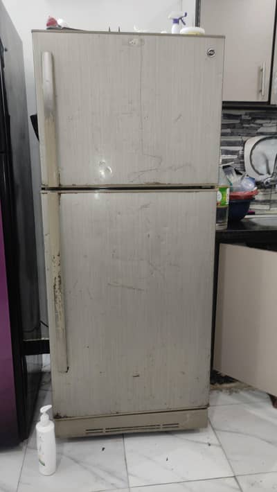 REFRIGERATOR