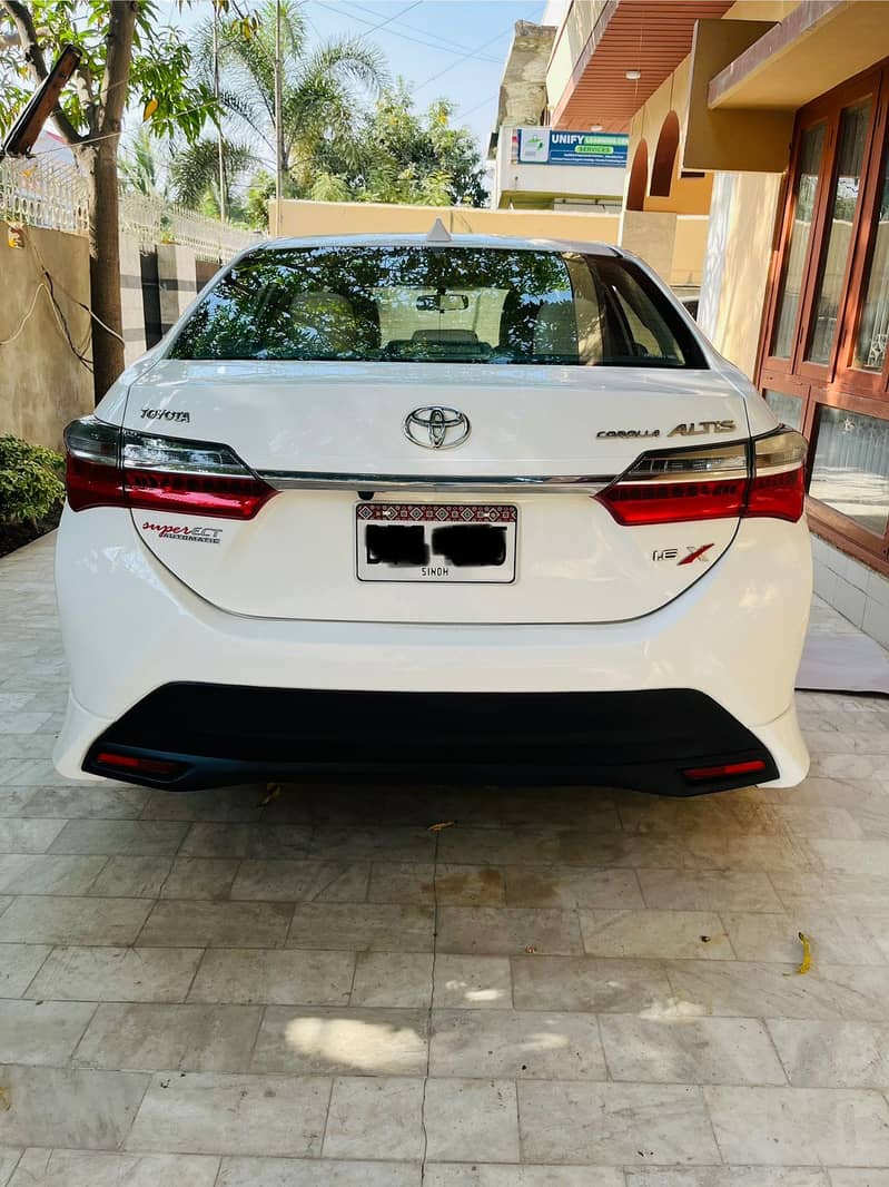 Corolla Altis 1.6 0