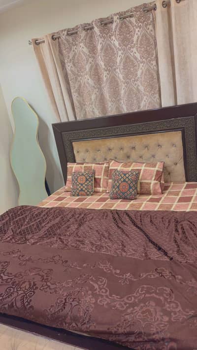 Very strong and storage wala bed