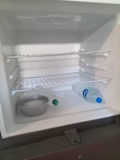 Haier Refrigerator Full Size 10/10