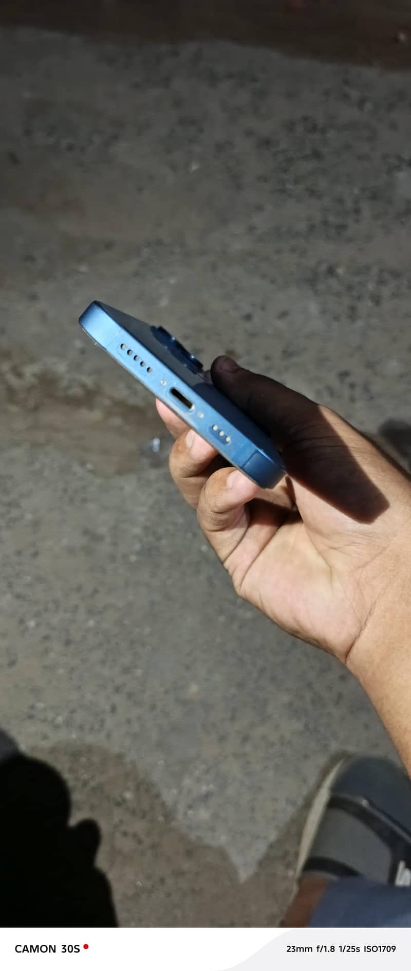 iPhone 13 2