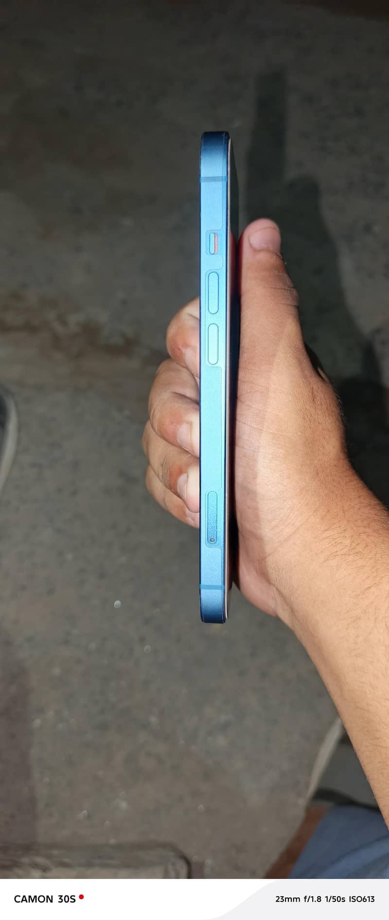 iPhone 13 6