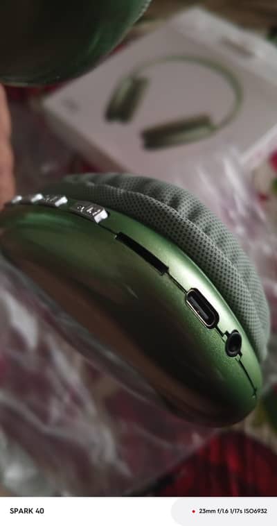 brand new head phone