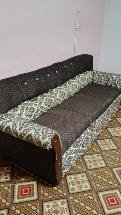sofa set + 2 chairs