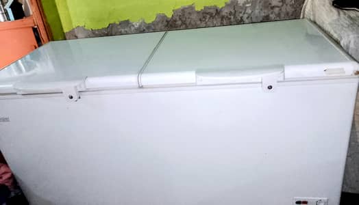 For Sale: Double Door Deep Freezer – Zabardast Condition*
