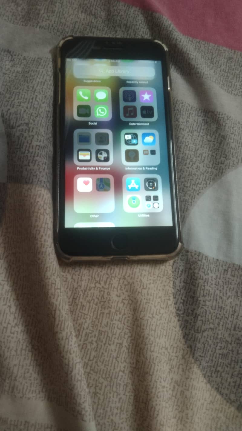 IPhone 7 Plus Good condition 1