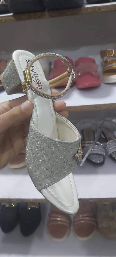 girls sandal