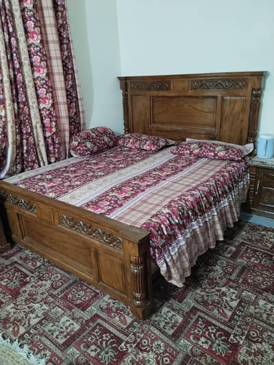 bed 2 sait teble
