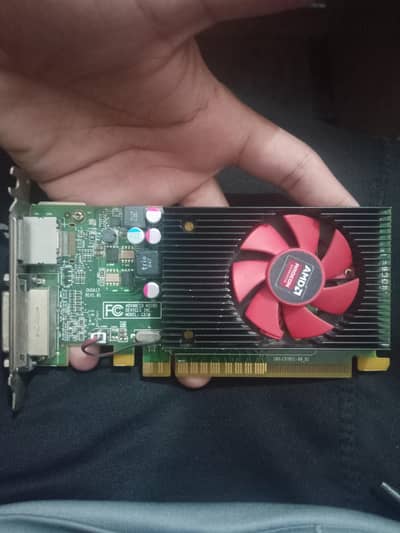 amd redeon r5 340x 2gb 64 bit