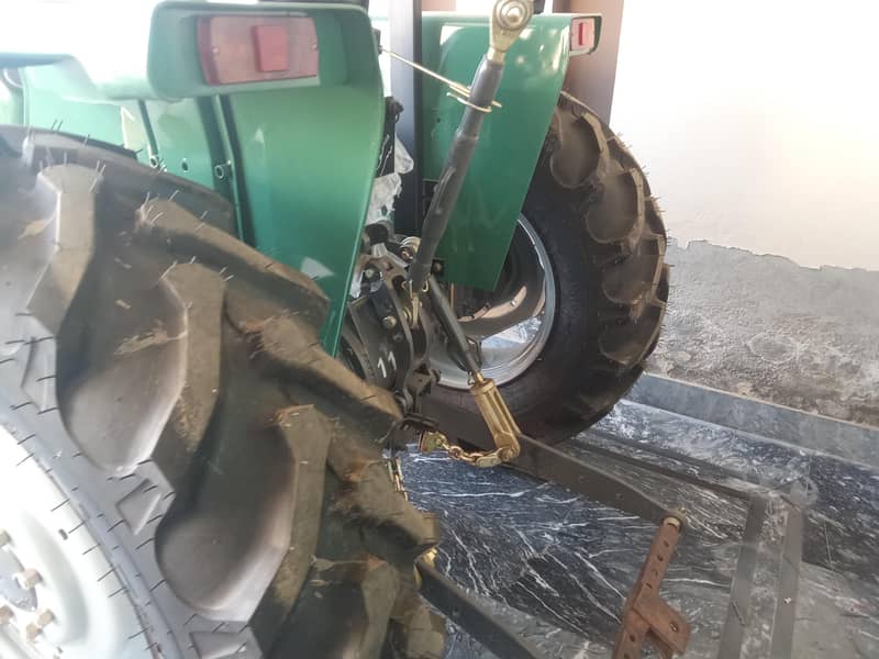 tractor 2
