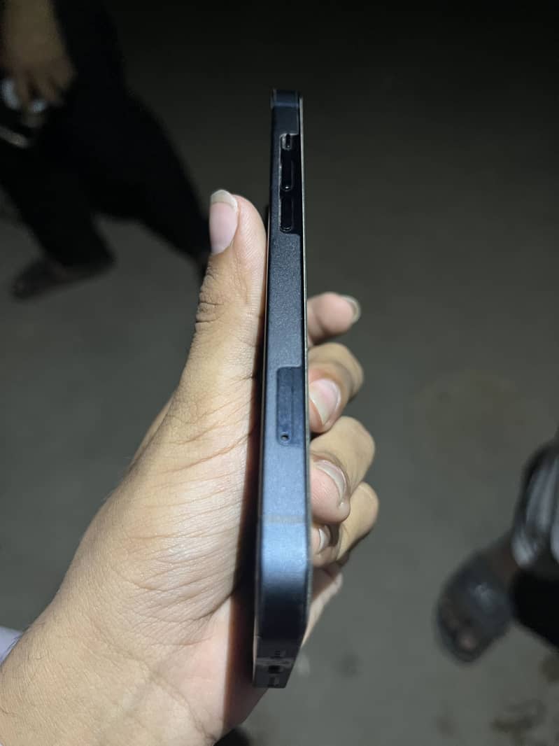 Iphone 13 2