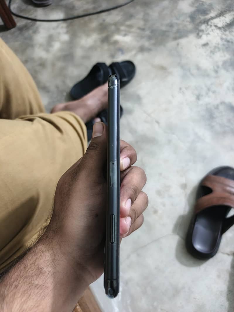 Iphone 11 pro max 5
