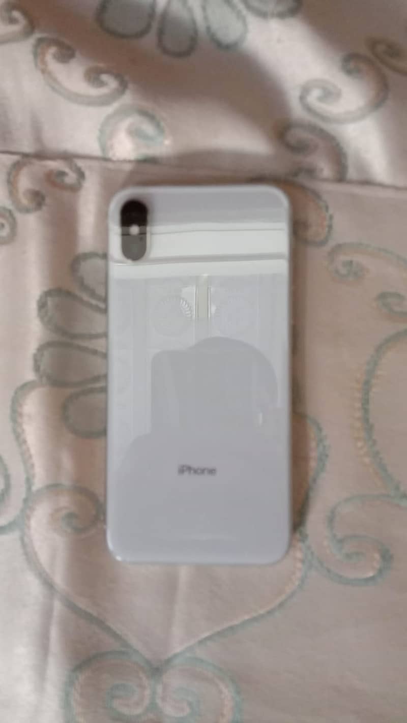 Apple iPhone X 3